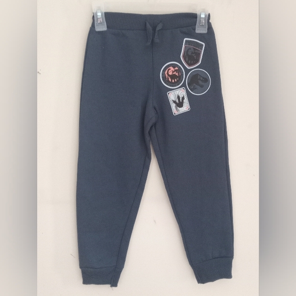 Jurassic World - Picture 5 of 8